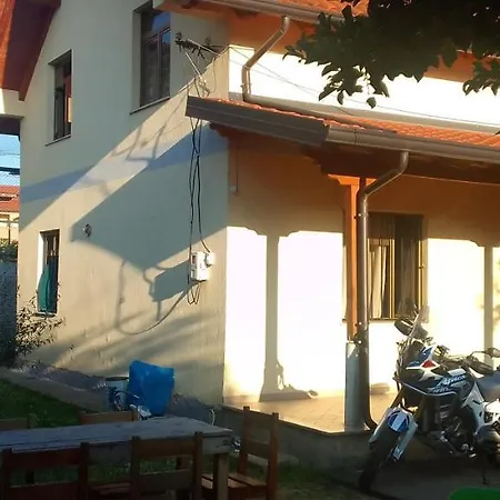 Affittacamere Home It'S Home Shkodër